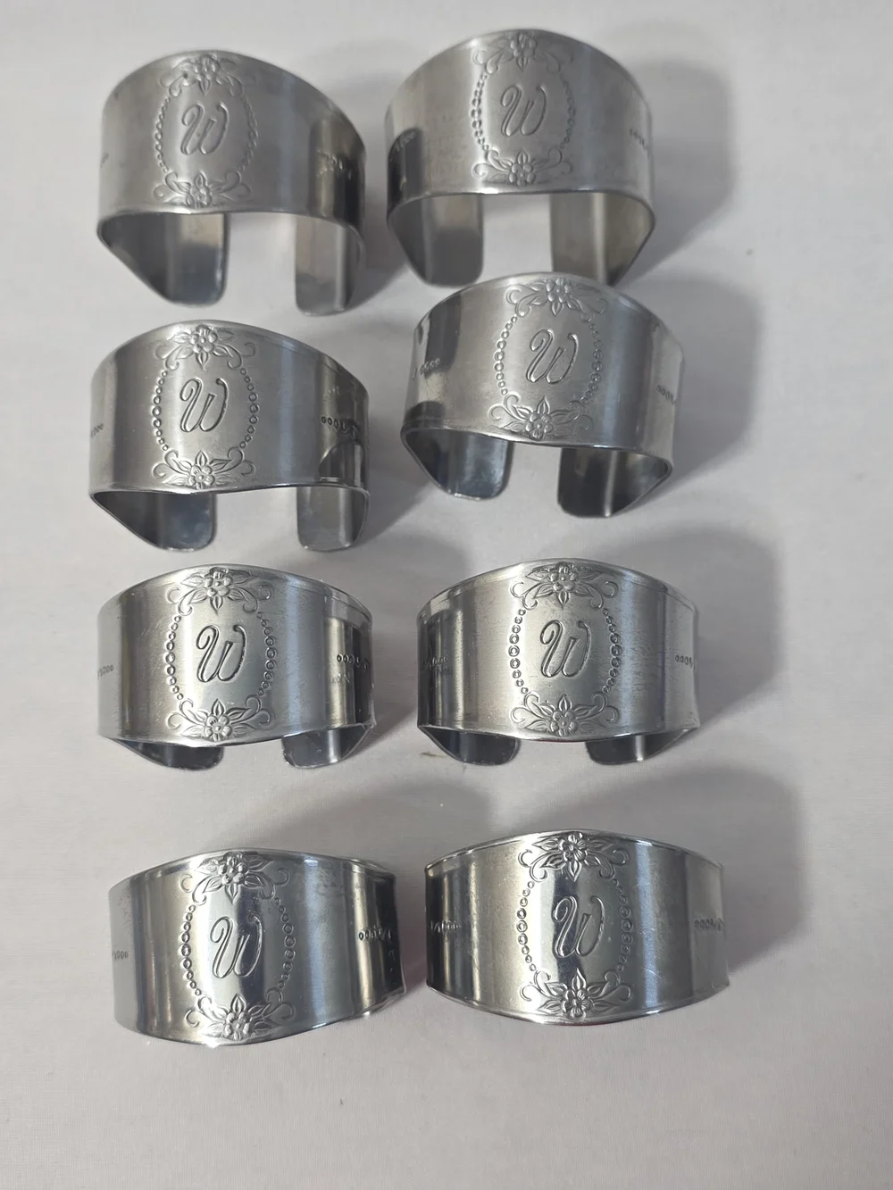Custom Craft Stainless Steel Silver Napkin Rings with 'W' Monogram - Set of 8